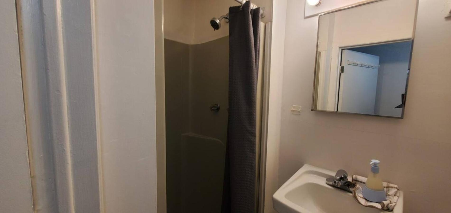 Heart Of Mtr For Memerable Experiance 2 Backyard 7Minmetro Fully Renovated & Equipped Montreal Exterior foto